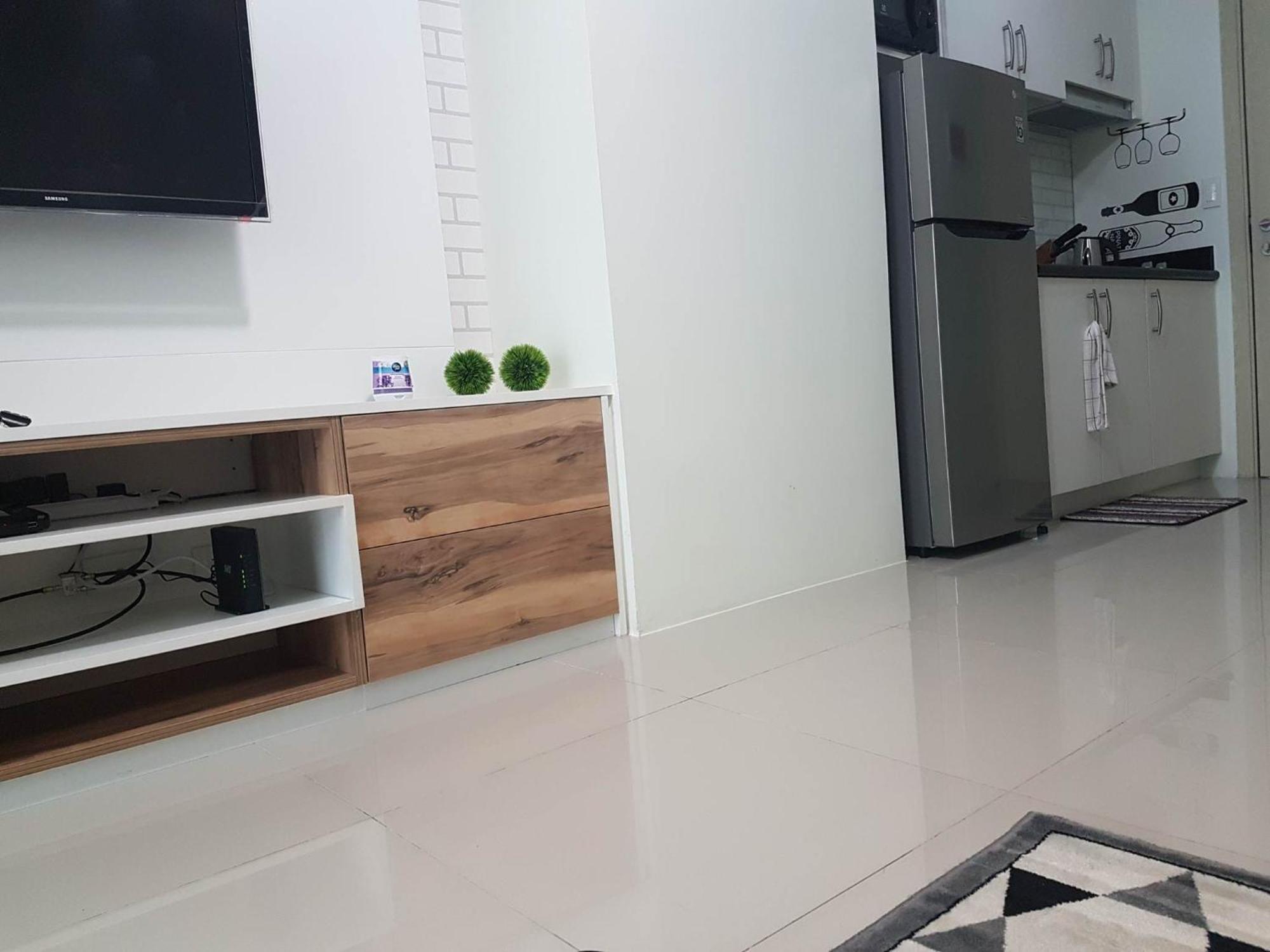 Linda'S Condo Манила Номер фото