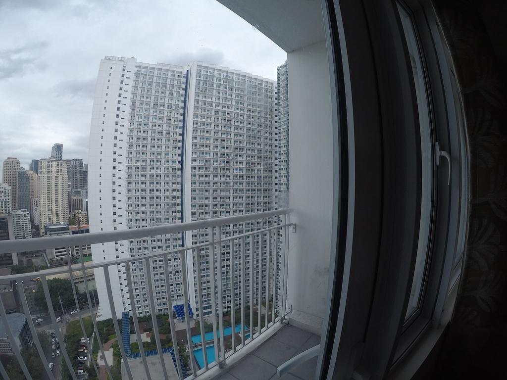Linda'S Condo Манила Экстерьер фото